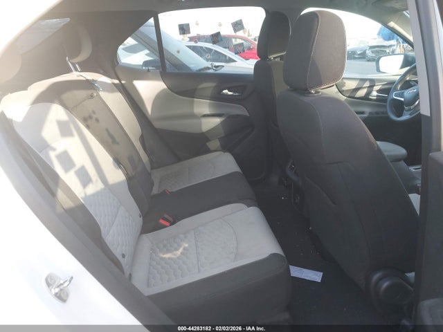 3GNAXHEV1KS531309 Chevrolet EQUINOX LS