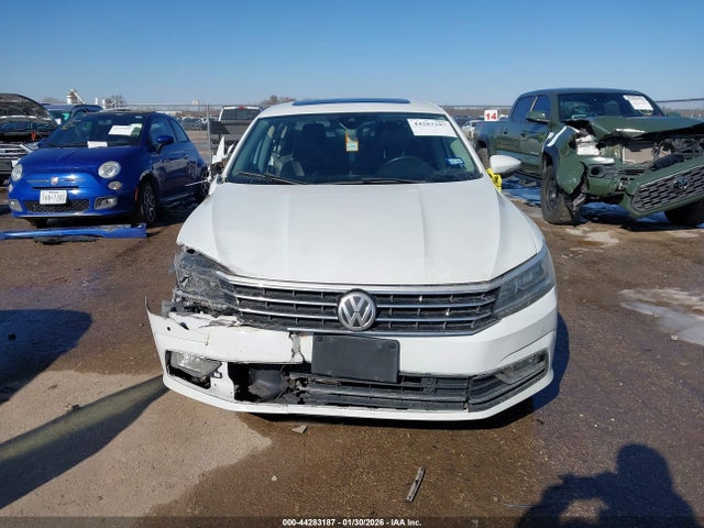 Aukcja sprzedaży 2016 Volkswagen Passat 1.8t Sel Premium, vin: 1VWCS7A33GC069313, numer aukcji: 44283187