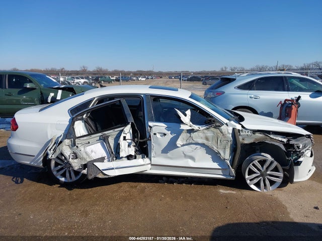 Aukcja sprzedaży 2016 Volkswagen Passat 1.8t Sel Premium, vin: 1VWCS7A33GC069313, numer aukcji: 44283187