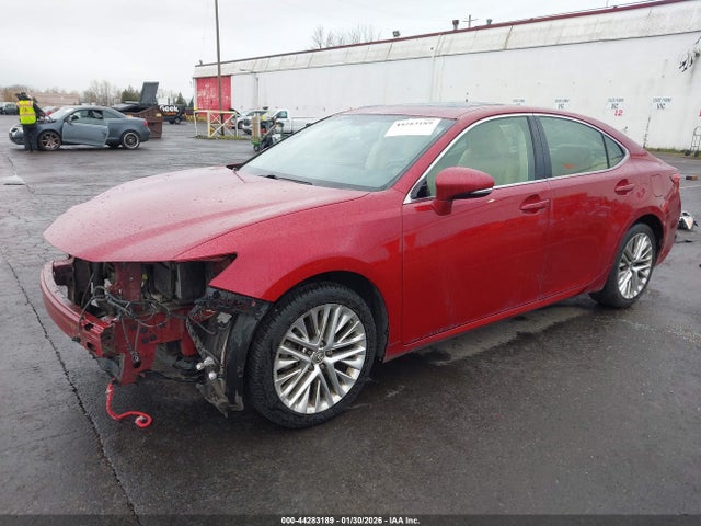 JTHBK1GG0F2181849 Lexus ES 350
