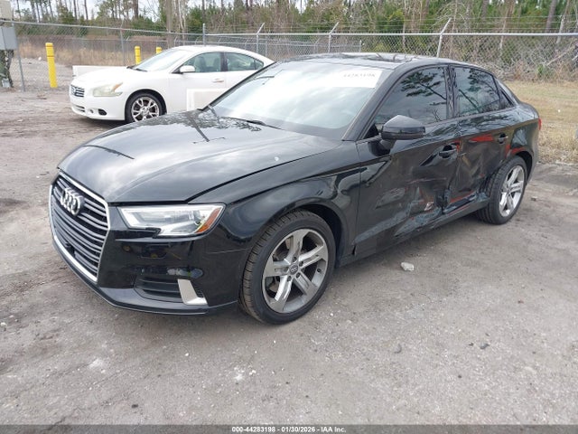 2018 AUDI A3 WAUAUGFF2J1063641 Photo 1