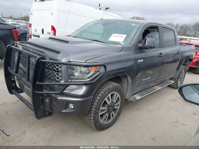 2018 TOYOTA TUNDRA 5TFDW5F16JX712020 Photo 1