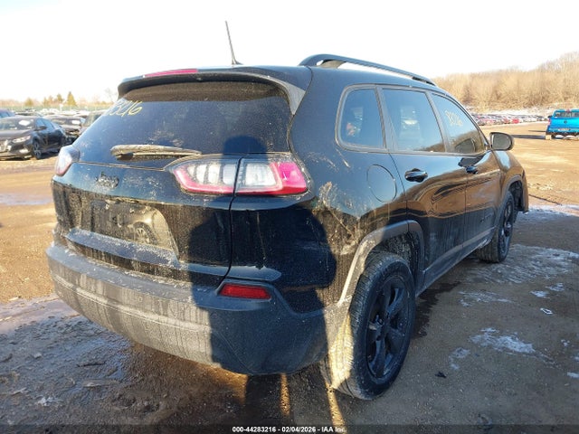 44283216 :رقم المزاد ، 1C4PJMLB8MD116691 vin ، 2021 Jeep Cherokee مزاد بيع
