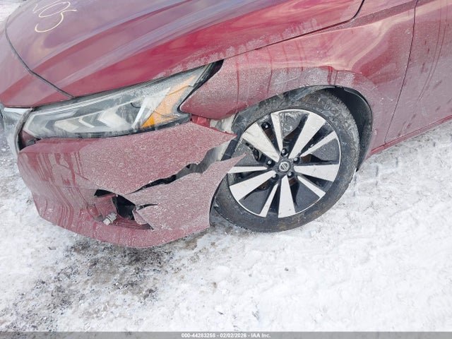 1N4BL4DW2NN344628 Nissan Altima Sv Intelligent Awd