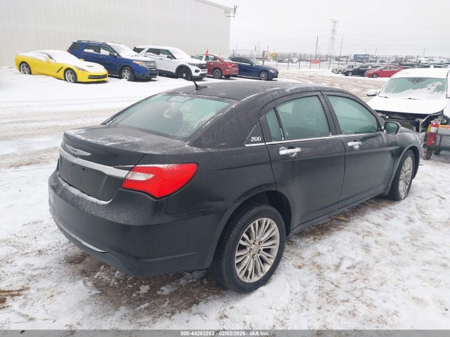 44283283 :رقم المزاد ، 1C3CCBCG2CN322000 vin ، 2012 Chrysler 200 Limited مزاد بيع