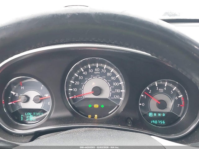 44283283 :رقم المزاد ، 1C3CCBCG2CN322000 vin ، 2012 Chrysler 200 Limited مزاد بيع