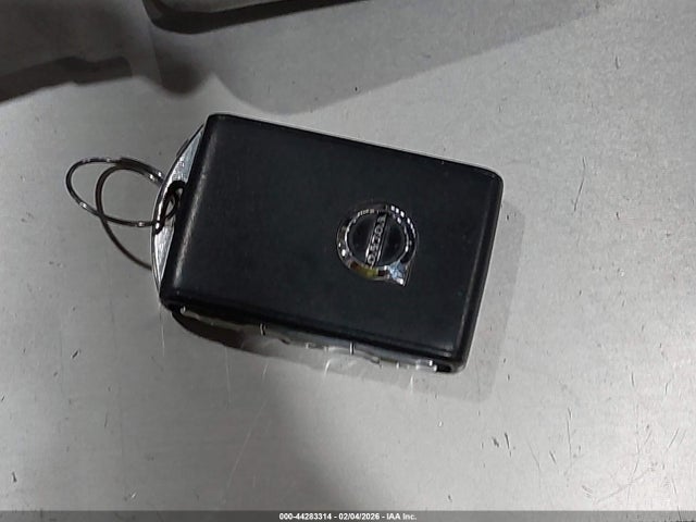 2018 VOLVO XC60 LYVA22RK0JB087739 Photo 10