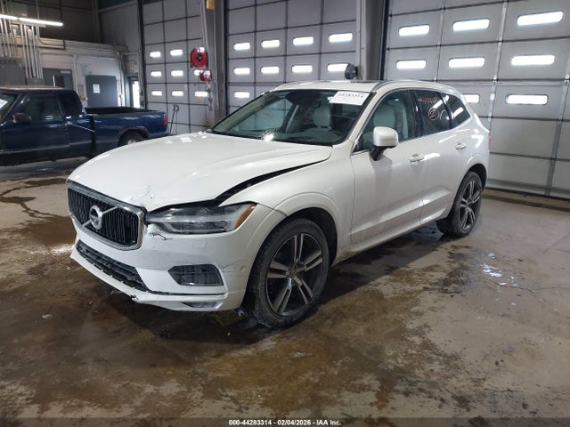 2018 VOLVO XC60 LYVA22RK0JB087739 Photo 1