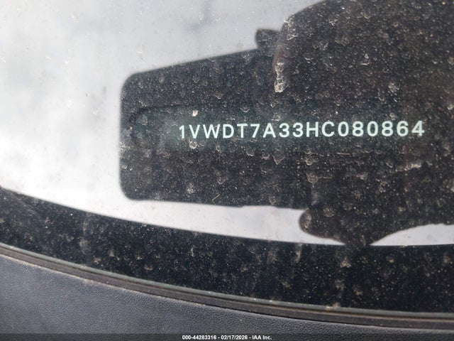 1VWDT7A33HC080864 Volkswagen Passat 1.8t R-line