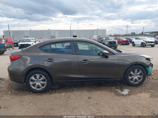 JM1BM1U70E1121087 Mazda Mazda3 I Sport