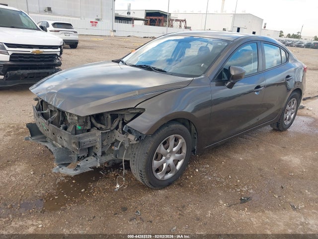 JM1BM1U70E1121087 Mazda Mazda3 I Sport