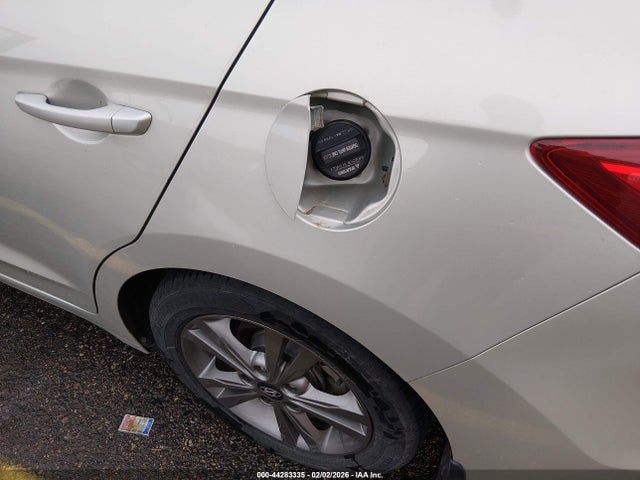 5NPD84LF9JH309018 Hyundai Elantra Value Edition