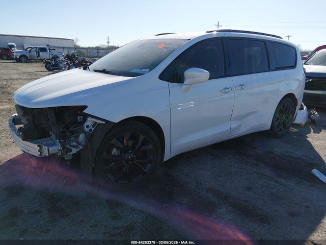 Aukcja sprzedaży 2020 Chrysler Pacifica Touring L, vin: 2C4RC1BG7LR116286, numer aukcji: 44283378