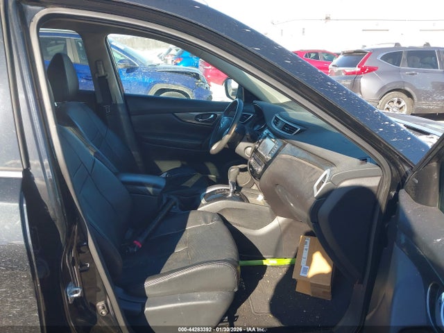 5N1AT2MV0GC817440 Nissan Rogue S/sl/sv
