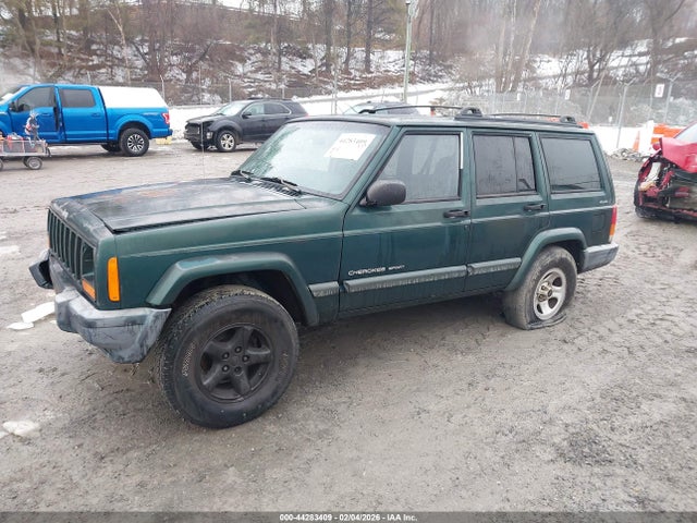 44283409 :رقم المزاد ، 1J4FF48S2YL230794 vin ، 2000 Jeep Cherokee Sport مزاد بيع