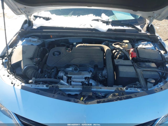 1G1ZD5ST1JF231450 Chevrolet MALIBU LT