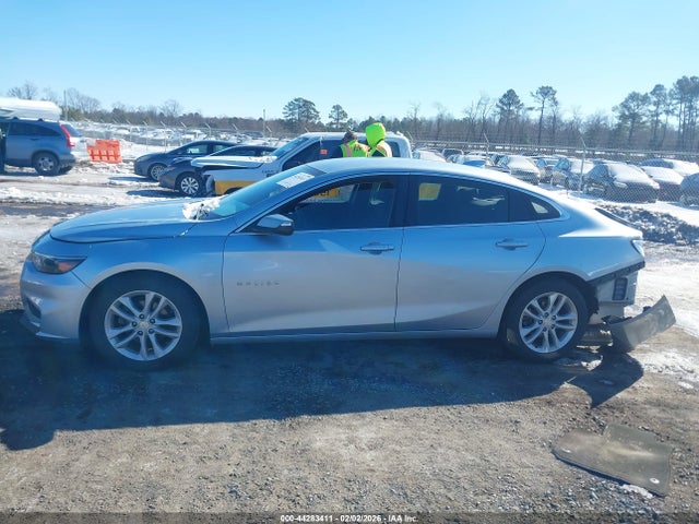 1G1ZD5ST1JF231450 Chevrolet MALIBU LT