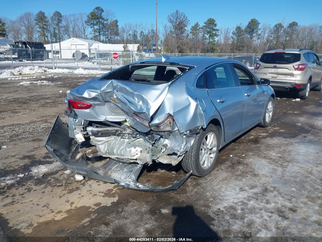 1G1ZD5ST1JF231450 Chevrolet MALIBU LT