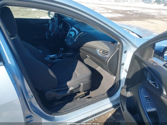 1G1ZD5ST1JF231450 Chevrolet MALIBU LT