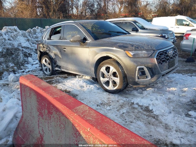 2022 AUDI Q5 WA1EAAFY8N2048387 Photo 0