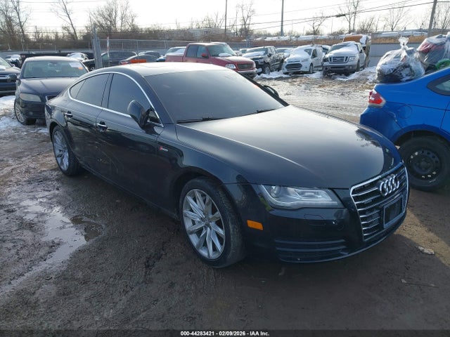 2013 AUDI A7 WAUYGAFC2DN085872