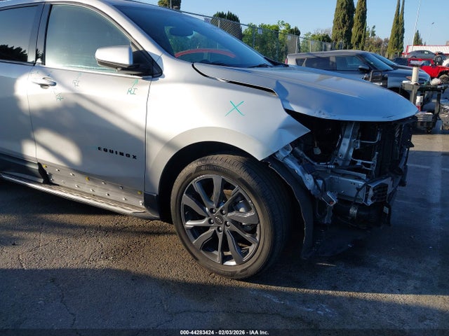 2GNAXMEV1N6145551 Chevrolet Equinox Fwd Rs