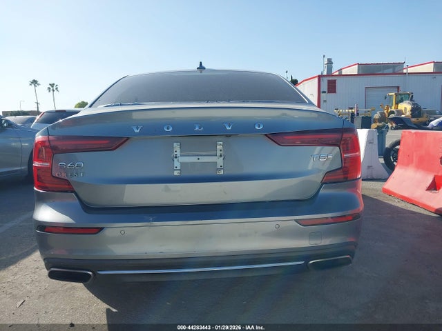 7JR102FL0LG037483 Volvo S60 T5 Inscription