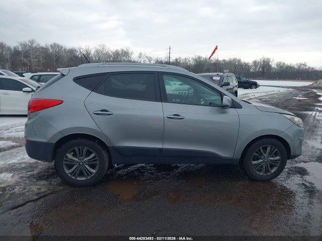 Продажа на аукционе авто 2015 Hyundai Tucson Se, vin: KM8JUCAG1FU066012, номер лота: 44283493