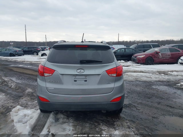Продажа на аукционе авто 2015 Hyundai Tucson Se, vin: KM8JUCAG1FU066012, номер лота: 44283493