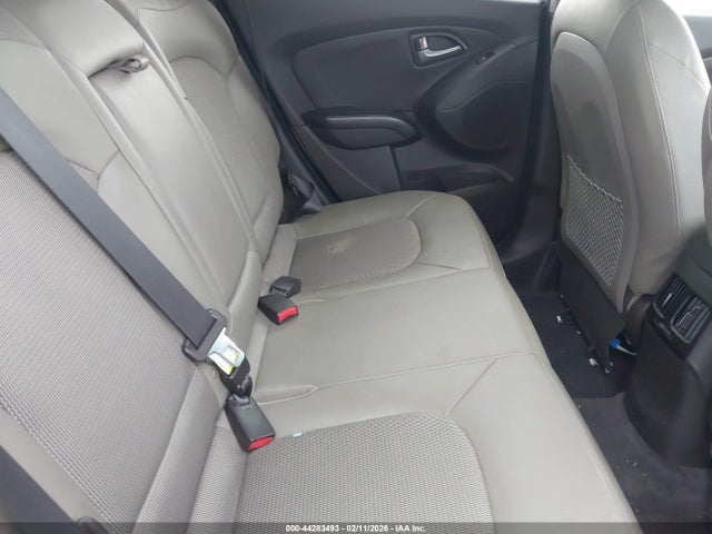 Продажа на аукционе авто 2015 Hyundai Tucson Se, vin: KM8JUCAG1FU066012, номер лота: 44283493
