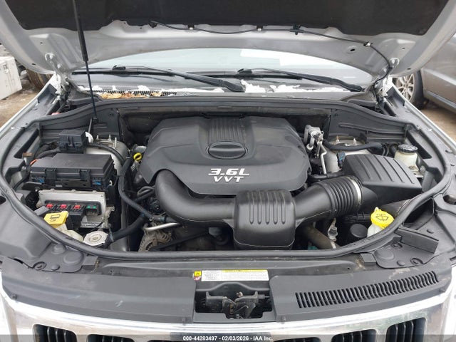Продаж на аукціоні авто 2012 Jeep Grand Cherokee Laredo, vin: 1C4RJFAG7CC120741, номер лоту: 44283497