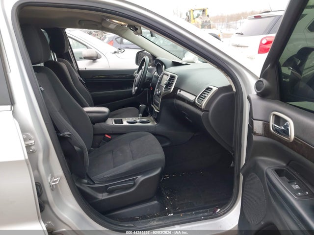 Продаж на аукціоні авто 2012 Jeep Grand Cherokee Laredo, vin: 1C4RJFAG7CC120741, номер лоту: 44283497