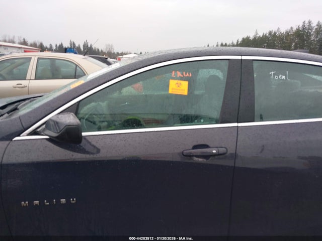1G1ZD5ST2SF149177 Chevrolet Malibu Fwd 1lt
