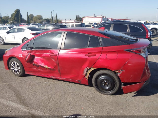Toyota Prius Two 2017 JTDKBRFU3H3566424 Image 15