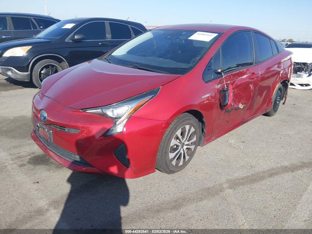 Toyota Prius Two 2017 JTDKBRFU3H3566424 Image 2