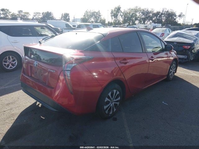Toyota Prius Two 2017 JTDKBRFU3H3566424 Image 4