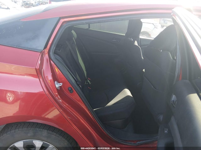 Toyota Prius Two 2017 JTDKBRFU3H3566424 Image 8