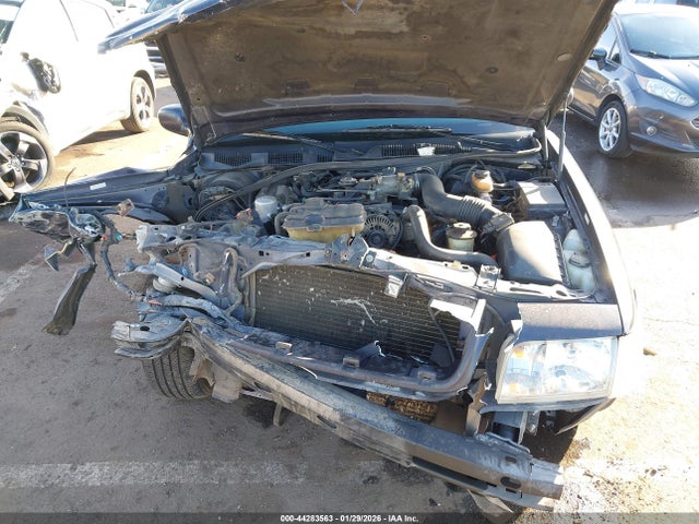 1999 FORD CROWN VICTORIA 2FAFP73W9XX176674 Photo 9