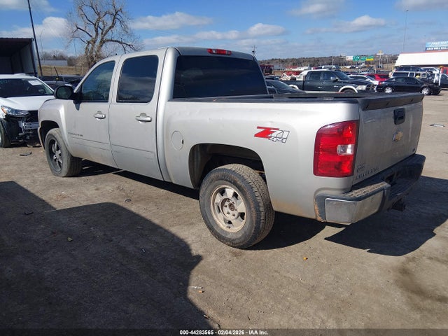 2009 CHEVROLET SILVERADO 1500 3GCEK33399G236808 Photo 2