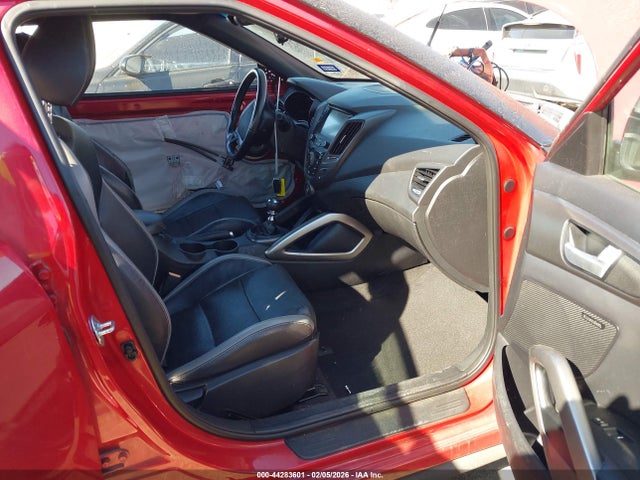 2016 HYUNDAI VELOSTER KMHTC6AE4GU258554 Photo 4