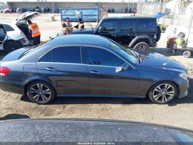 Mercedes-Benz E 350 2014 WDDHF5KB3EA889090 Image 13