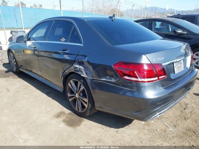 Mercedes-Benz E 350 2014 WDDHF5KB3EA889090 Image 3
