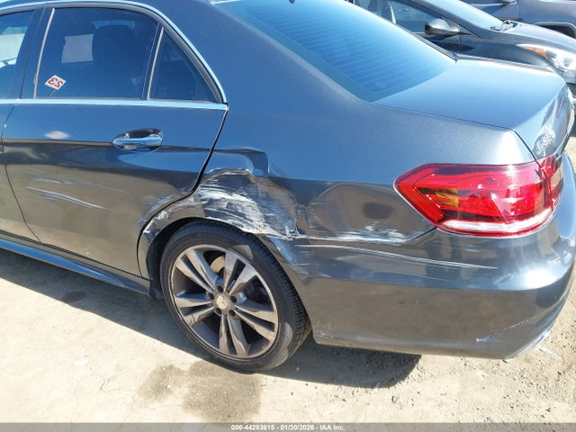 Mercedes-Benz E 350 2014 WDDHF5KB3EA889090 Image 6