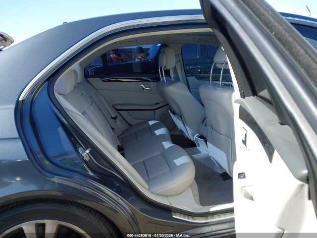 Mercedes-Benz E 350 2014 WDDHF5KB3EA889090 Image 8