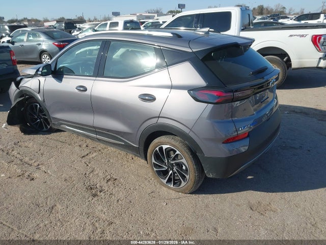 2023 CHEVROLET BOLT EUV 1G1FZ6S00P4112941 Photo 2