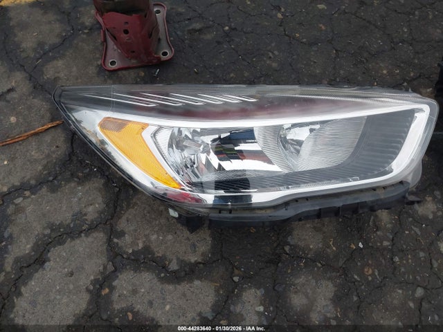 Ford ESCAPE SE 2019 1FMCU9GDXKUC48830 Image 19
