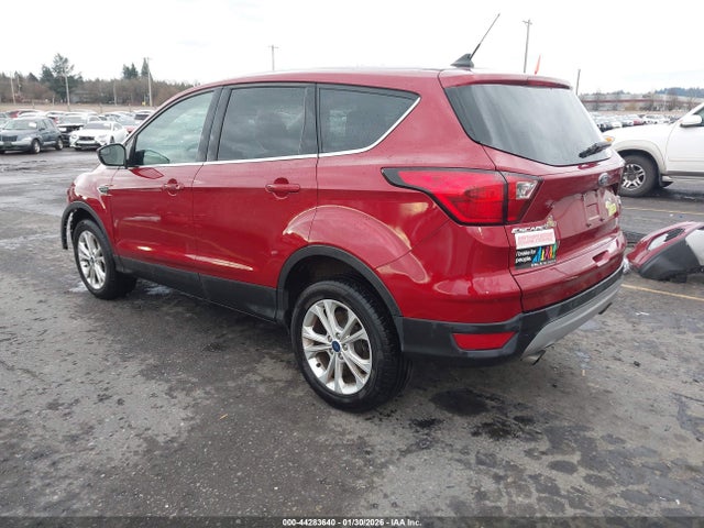 Ford ESCAPE SE 2019 1FMCU9GDXKUC48830 Image 3