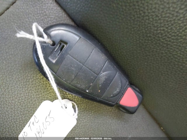 Продажа на аукционе авто 2010 Chrysler Town & Country Touring, vin: 2A4RR5DX5AR186055, номер лота: 44283658