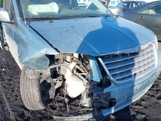 Продажа на аукционе авто 2010 Chrysler Town & Country Touring, vin: 2A4RR5DX5AR186055, номер лота: 44283658