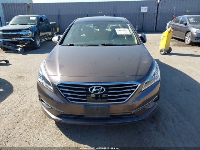 Hyundai Sonata Limited 2015 5NPE34AF3FH177970 Image 13